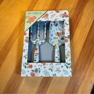 Disney EPCOT Flower & Garden Festival 2022 Mickey Fork Trowel Set NIB